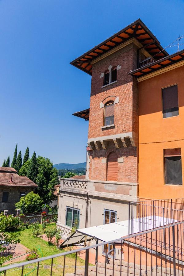 Attico In Villa Storica - Dolcevita Holiday Florence Exterior photo